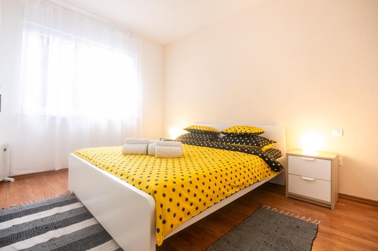 Apartment Noemi Πούλα Εξωτερικό φωτογραφία